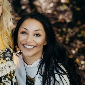 Meet your Posher, Malika